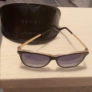 Gucci Sunglasses Black & Gold